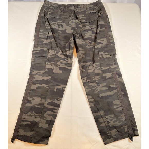 Social Standard by Sanctuary Womens Pants Camo Crop Sz Large Cargo Cotton Blend - Picture 6 of 7